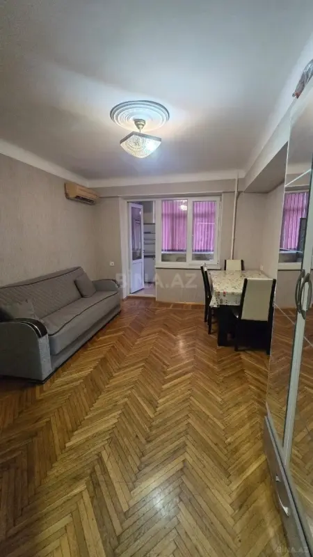 Satılır 2 otaqlı mənzil 45 m²