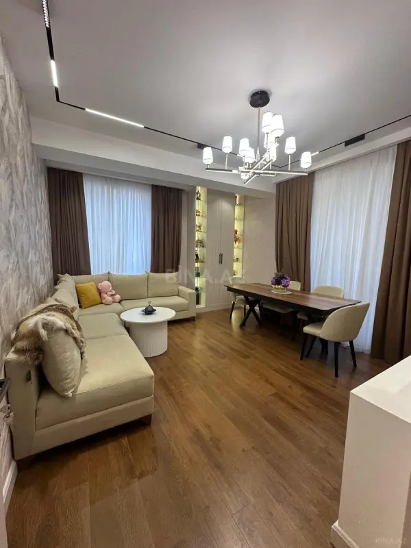 Satılır 3 otaqlı mənzil 75 m²