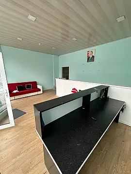 Kirayə verilir obyekt 100 m² — Bakı 100.00 m²
