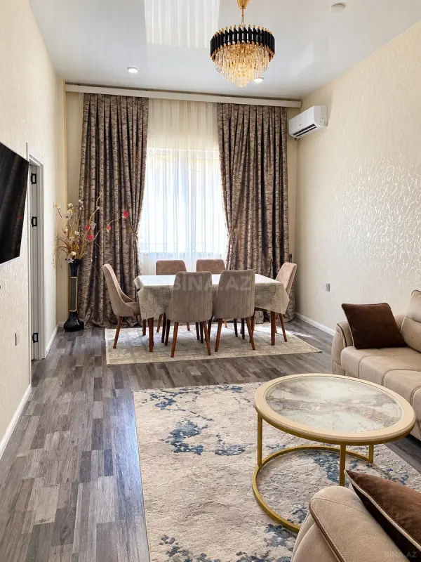Satılır 2 otaqlı mənzil 73 m²