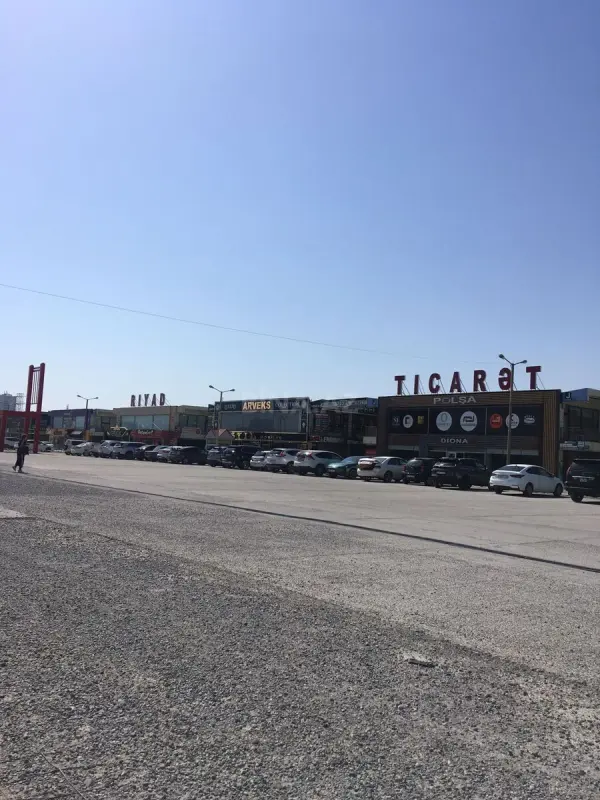 Satılır obyekt 54 m²