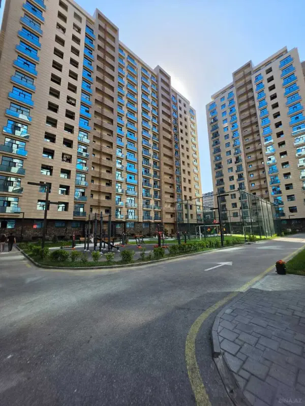 Satılır 2 otaqlı mənzil 67.1 m²