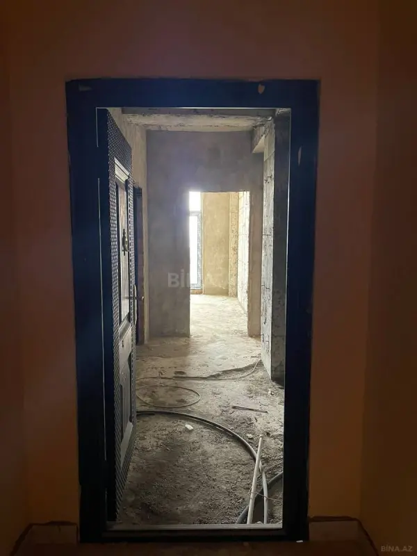 Satılır 2 otaqlı mənzil 69 m²