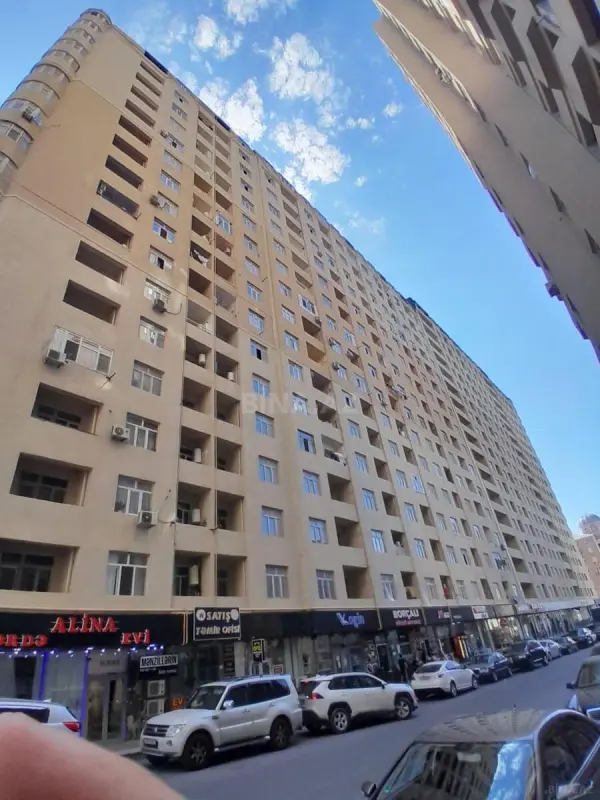 Satılır 1 otaqlı mənzil 48 m²