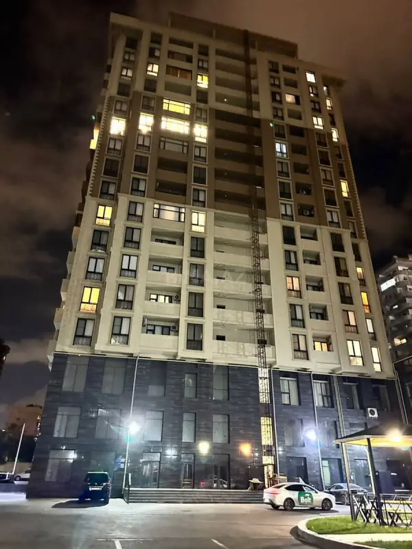 Satılır 3 otaqlı mənzil 81 m²
