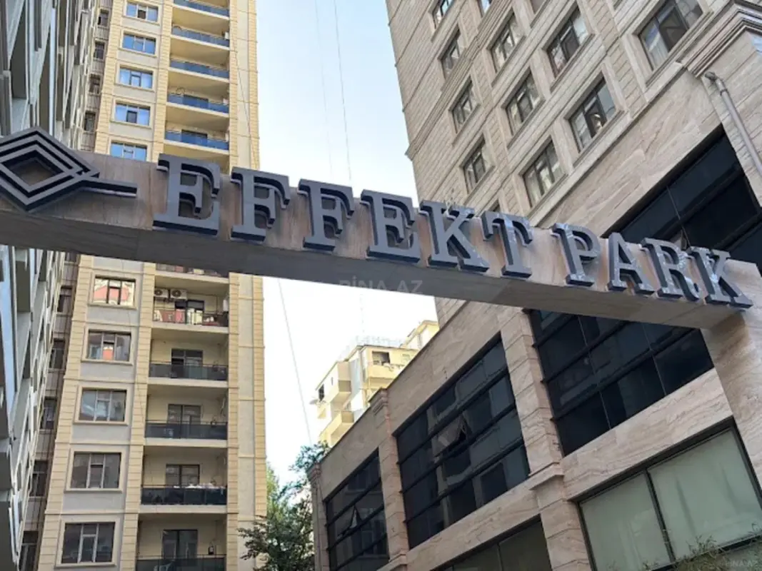 Satılır 2 otaqlı mənzil 113 m²