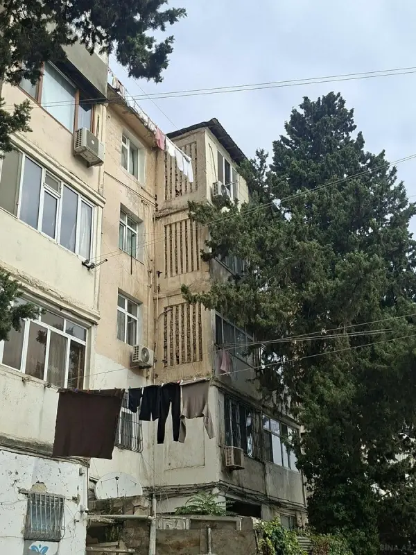 Satılır 2 otaqlı mənzil 39 m²
