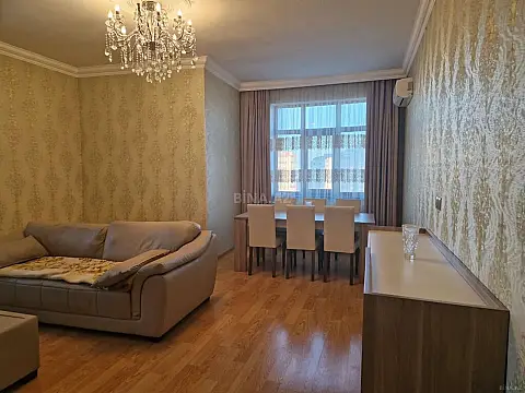 Satılır 3 otaqlı mənzil 120 m² — Bakı, Memar Əcəmi yanı 3 otaq 120.00 m²