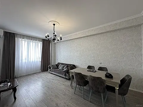 Satılır 3 otaqlı mənzil 90 m² — Bakı, Yeni Günəşli 3 otaq 90.00 m²