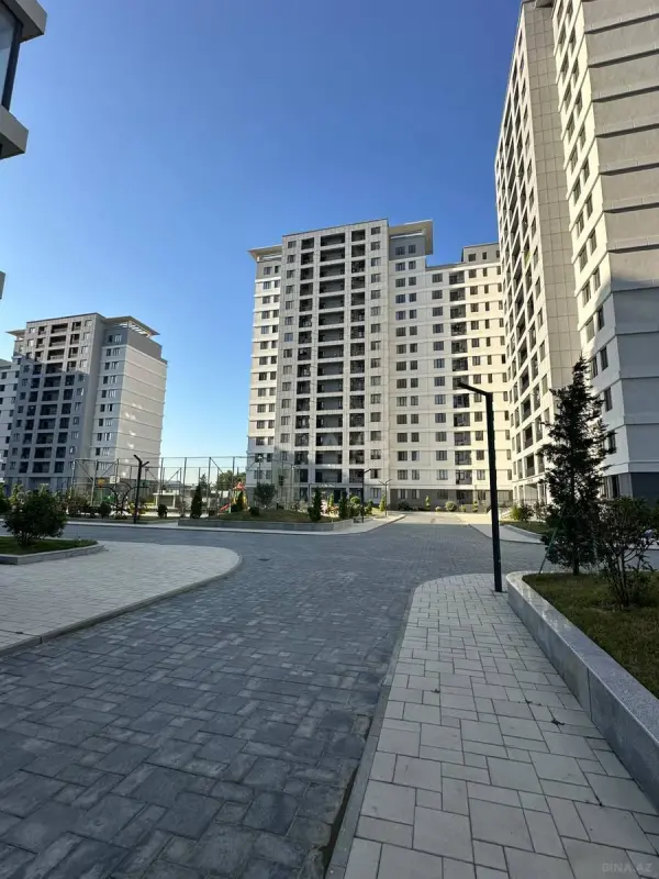 Satılır 3 otaqlı mənzil 103 m²