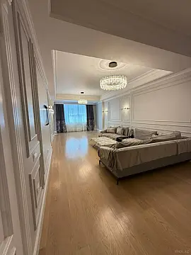 Satılır 3 otaqlı mənzil 150 m² — Bakı 3 otaq 150.00 m²