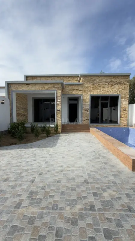 Satılır 4 otaqlı həyət evi 4 m²
