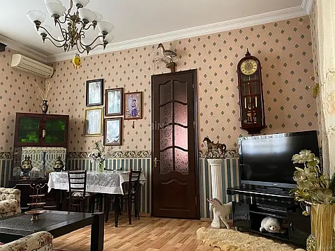 Satılır 3 otaqlı mənzil 150 m² — Bakı, Nərimanov 3 otaq 150.00 m²