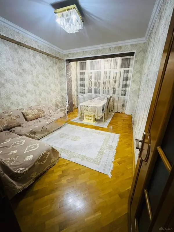 Satılır 3 otaqlı mənzil 95 m²