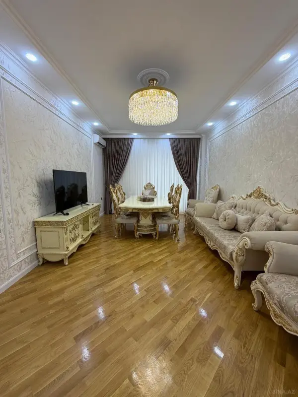 Satılır 2 otaqlı mənzil 75 m²