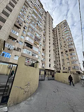 Satılır 3 otaqlı mənzil 94 m² — Bakı, İnşaatçılar 3 otaq 94.00 m²