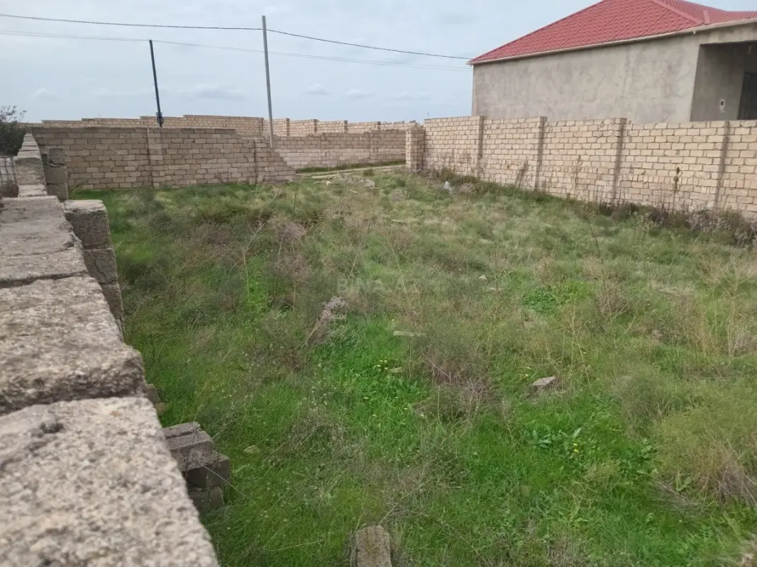 Satılır torpaq sahəsi 4 m²