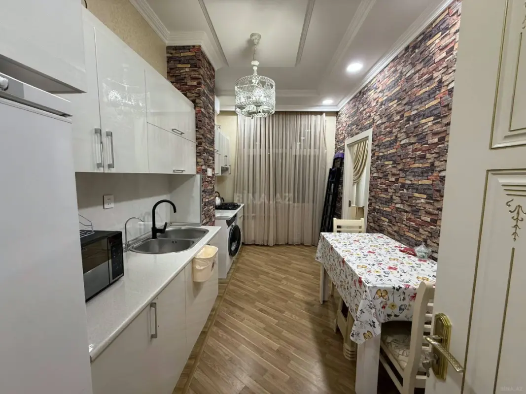 Satılır 2 otaqlı mənzil 54 m²