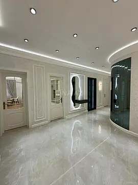 Satılır 4 otaqlı mənzil 172 m² — Bakı, Nizami 4 otaq 172.00 m²