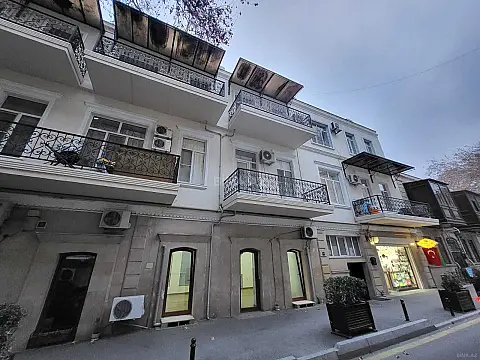 Kirayə verilir obyekt 100 m² — Bakı, Sahil qəs. 100.00 m²