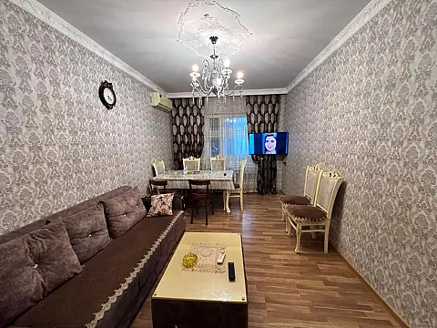 Satılır 4 otaqlı mənzil 95 m² — Bakı 4 otaq 95.00 m²