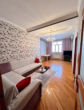 Satılır 3 otaqlı mənzil 80 m² — Bakı 3 otaq 80.00 m²