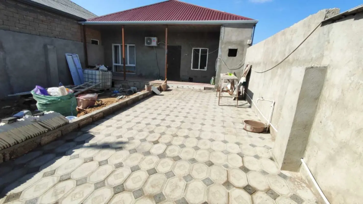 Satılır 3 otaqlı həyət evi 80 m²