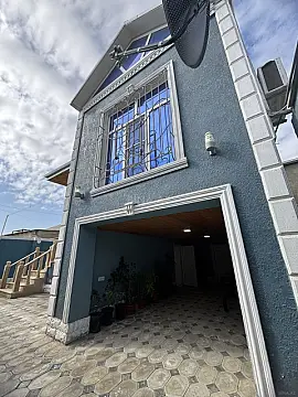 Satılır 5 otaqlı həyət evi 140 m² — Bakı 5 otaq 140.00 m²