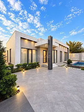 Satılır 4 otaqlı həyət evi 175 m² — Bakı, Mərdəkan 4 otaq 175.00 m²