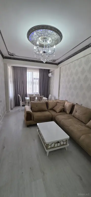 Satılır 2 otaqlı mənzil 62 m²