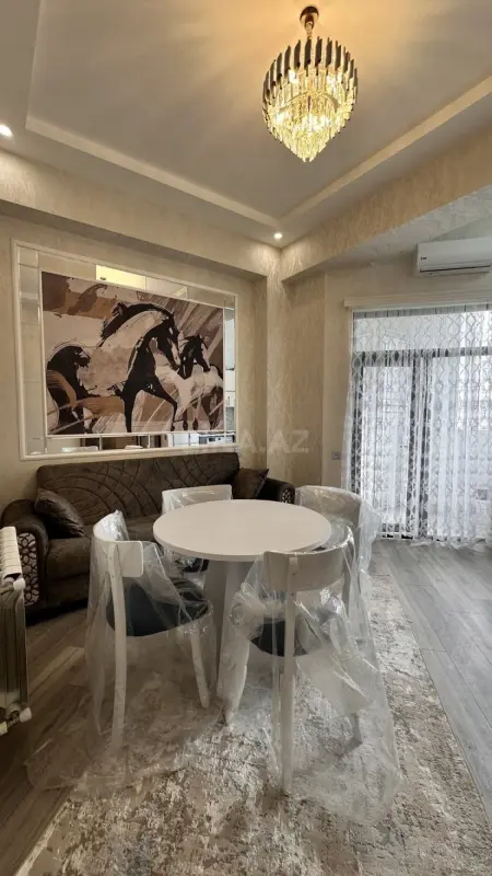 Satılır 1 otaqlı mənzil 30 m²