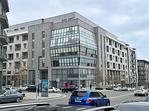Satılır 7 otaqlı mənzil 755 m² — Bakı 7 otaq 755.00 m²