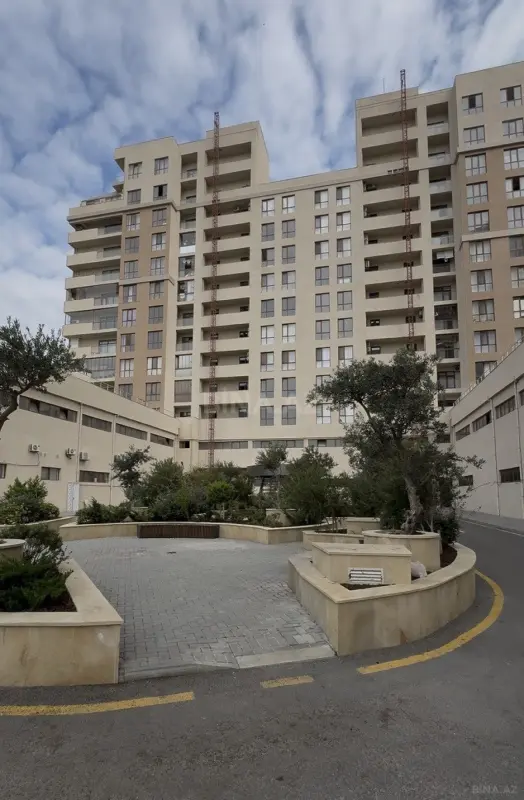 Satılır 3 otaqlı mənzil 109.5 m²
