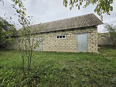 Satılır 6 otaqlı həyət evi 210 m² — Kürdəmir 6 otaq 210.00 m²