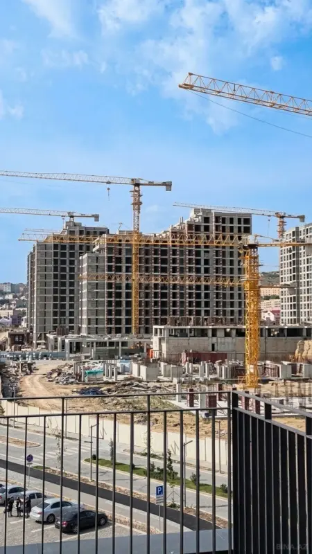 Satılır 2 otaqlı mənzil 60.4 m²