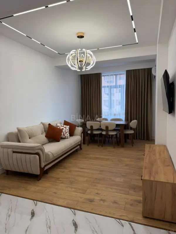 Satılır 2 otaqlı mənzil 60.8 m²