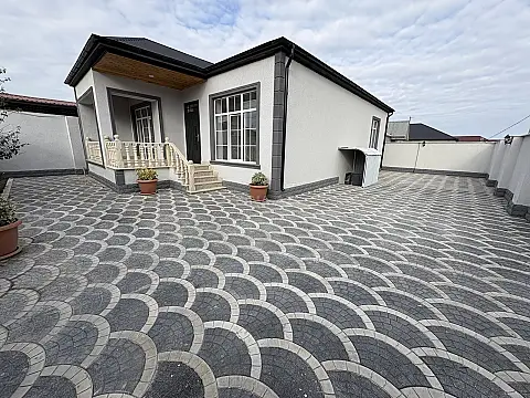 Satılır 4 otaqlı həyət evi 95 m² — Bakı 4 otaq 95.00 m²