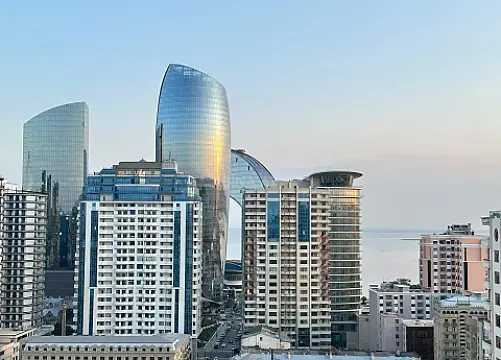 Satılır 4 otaqlı mənzil 194 m² — Bakı 4 otaq 194.00 m²