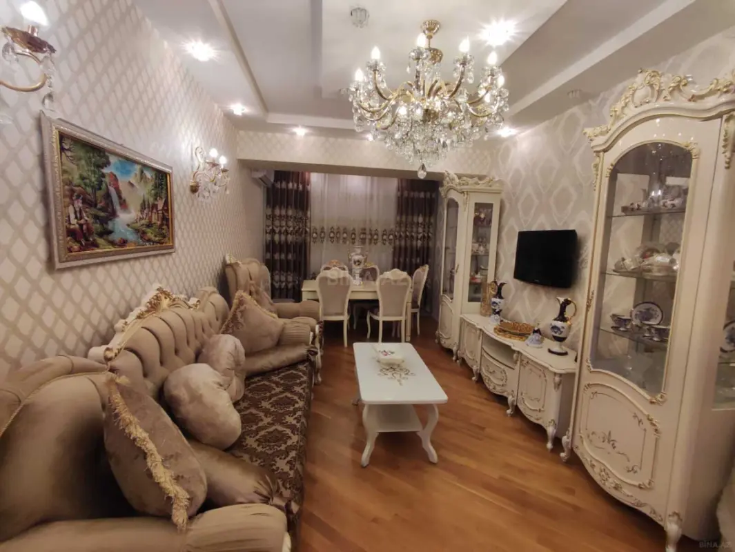 Satılır 3 otaqlı mənzil 100 m²