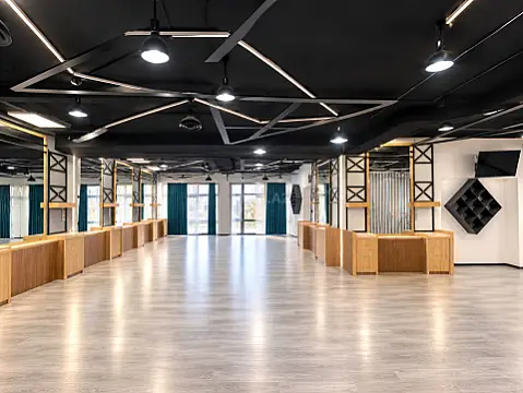 Kirayə verilir obyekt 320 m² — Bakı, Xətai 320.00 m²