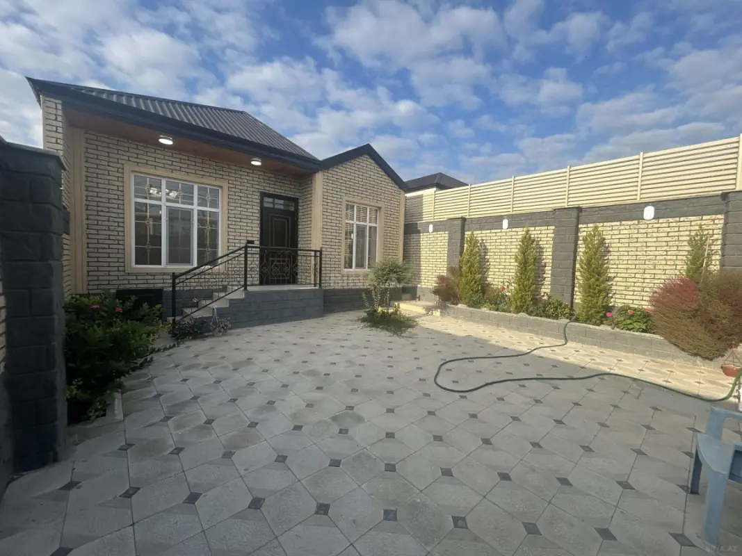 Satılır 3 otaqlı həyət evi 70 m²
