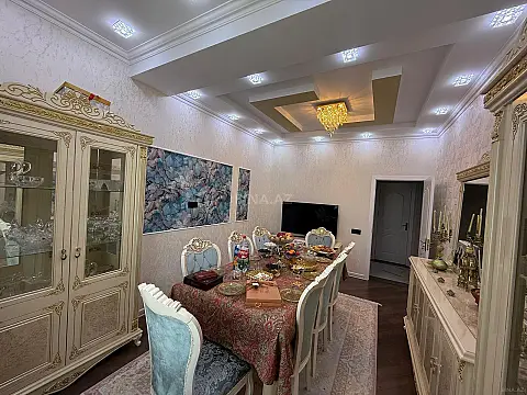 Satılır 3 otaqlı mənzil 110 m² — Bakı, Həzi Aslanov qəs. 3 otaq 110.00 m²