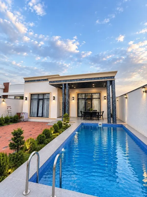 Kirayə verilir 4 otaqlı həyət evi 180 m²