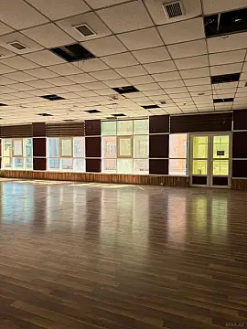 Kirayə verilir 1 otaqlı ofis 170 m² — Bakı 1 otaq 170.00 m²