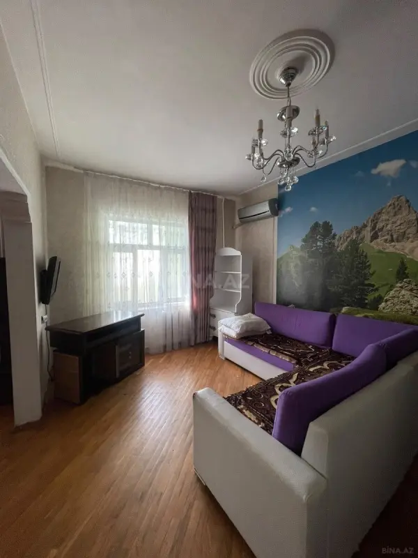 Kirayə verilir 4 otaqlı mənzil 115 m²