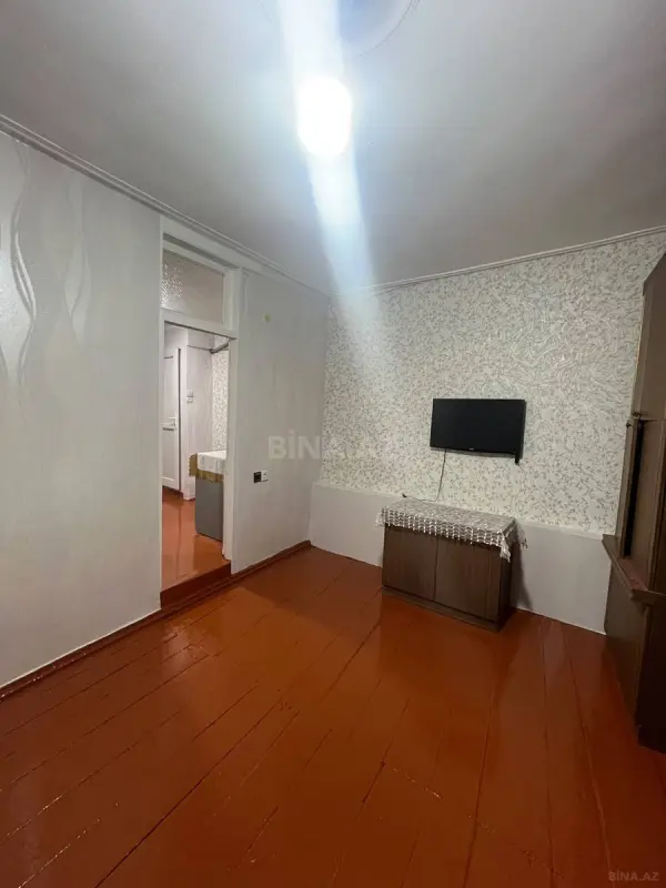 Kirayə verilir 2 otaqlı mənzil 40 m²