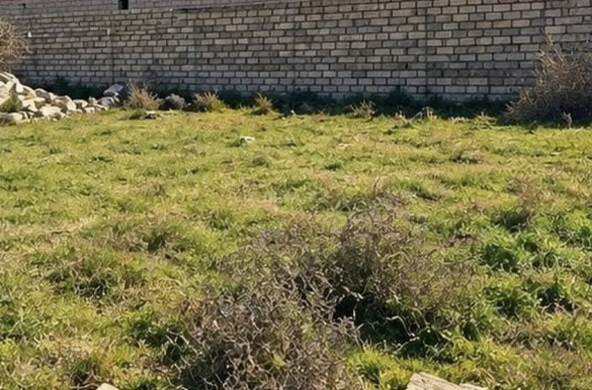 Satılır torpaq sahəsi 6 m²