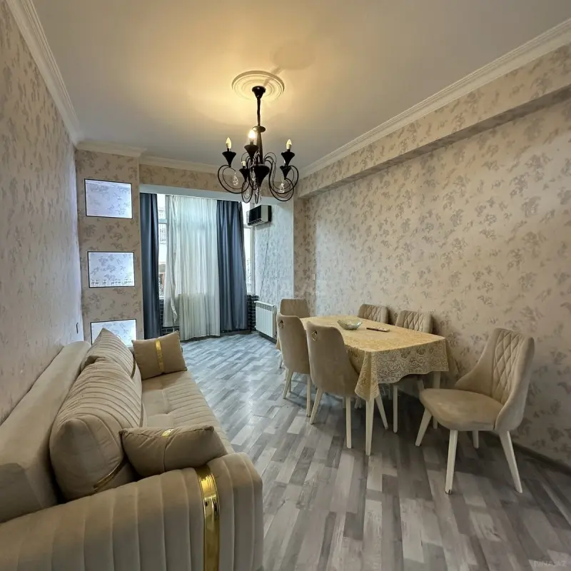 Satılır 3 otaqlı mənzil 50 m²