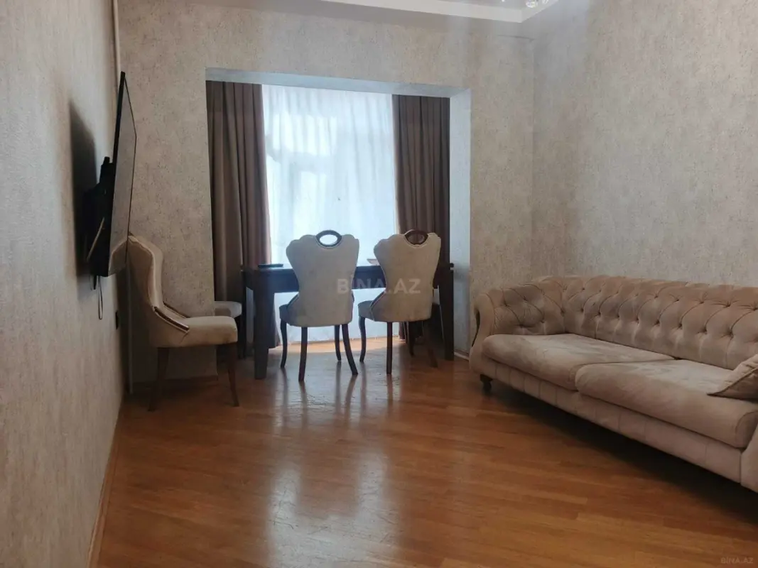 Satılır 3 otaqlı mənzil 92 m²