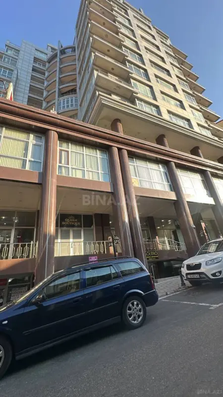 Kirayə verilir 4 otaqlı mənzil 170 m²